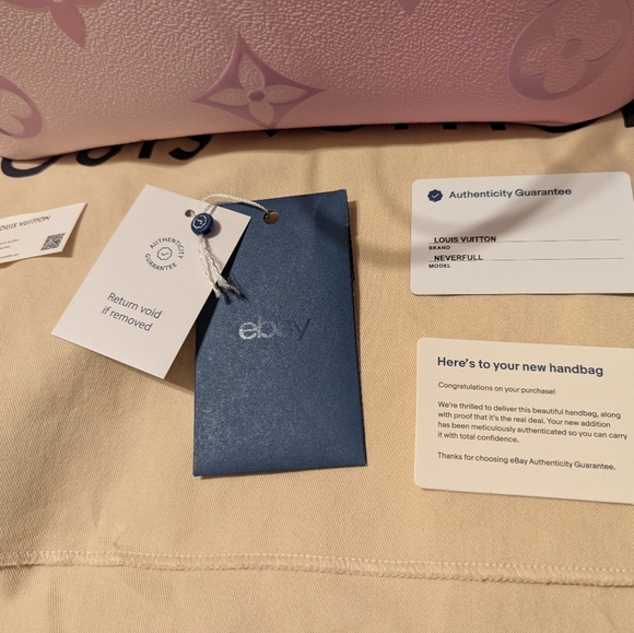 SOLD Louis Vuitton Giant Monogram Neverfull MM Sunrise Pastel Spring in the City - Picture 8 of 16